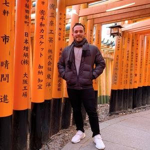 Meet your Posher, Collin